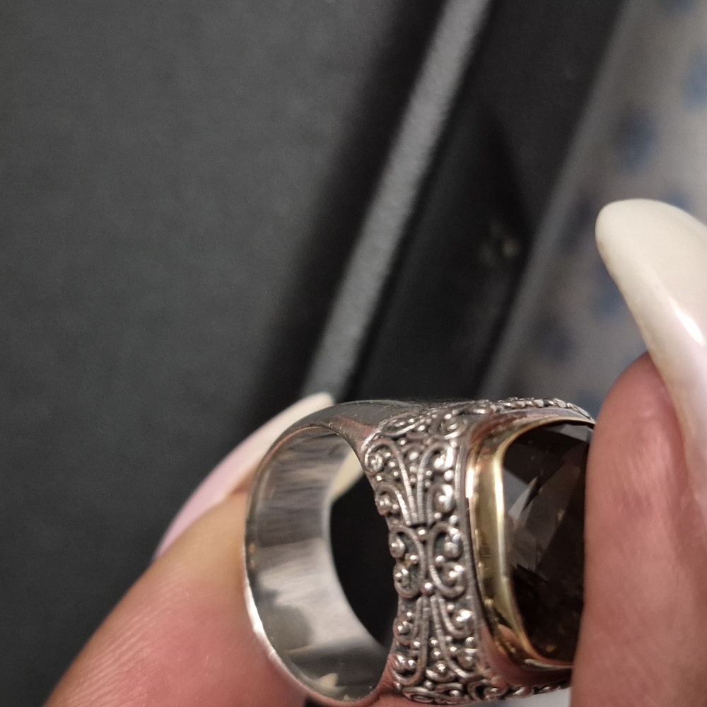 Sterling Silver And 14k Gold Smoked Topez Ring. - Picture 8 of 9